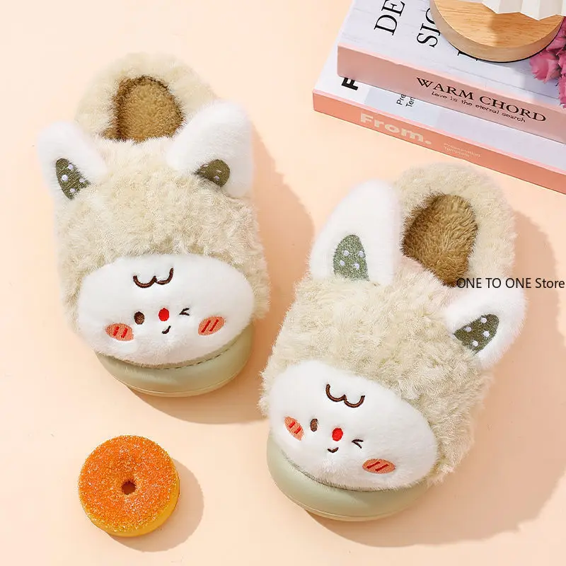 الجملة المرأة رقيق النعال شتاء جديد داخلي المنزل معزول المضادة للانزلاق غامض النعال للنساء شبشب منزل الخريف