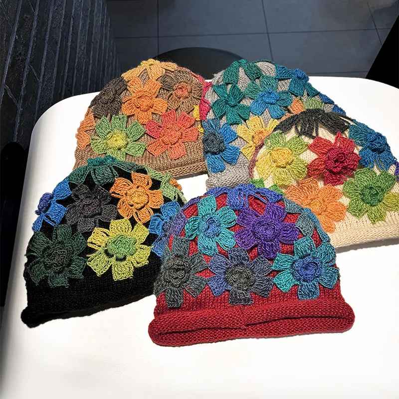 

Женская шапка-бини ручной вязки с цветочным принтом в этническом стиле, цельная шапка на осень/зиму, универсальная красочная шерстяная шапка с закрученными манжетами