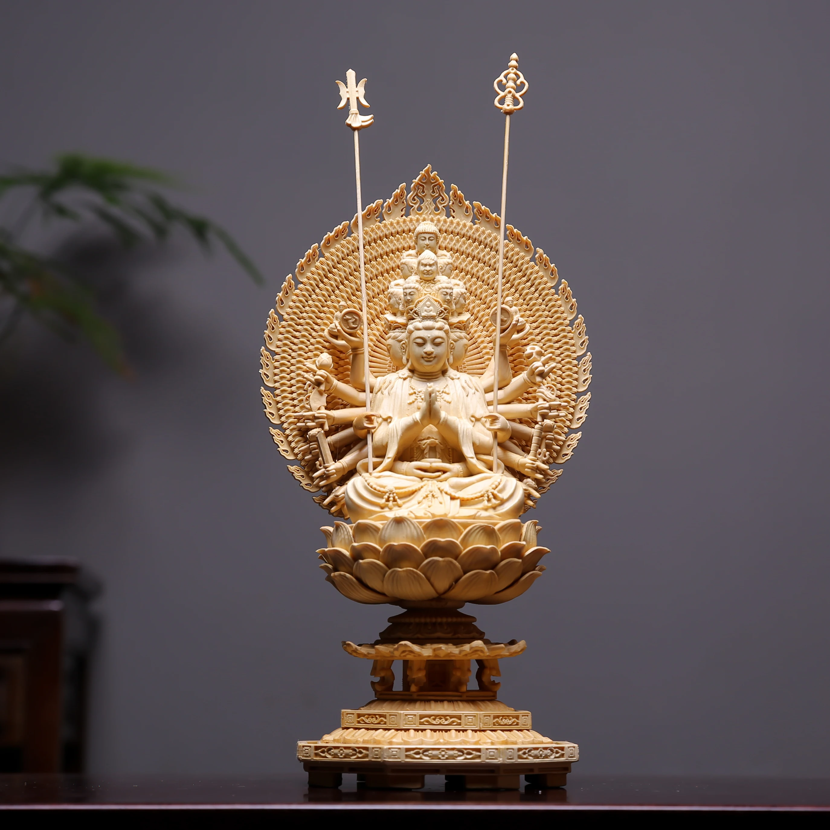 Hinoki Cypress Wood Hand Carved Eleven-Head Thousand-Hand Kuan Yin Guan Yin Bodhisattva Statue Figurine Ornament for Home Temple