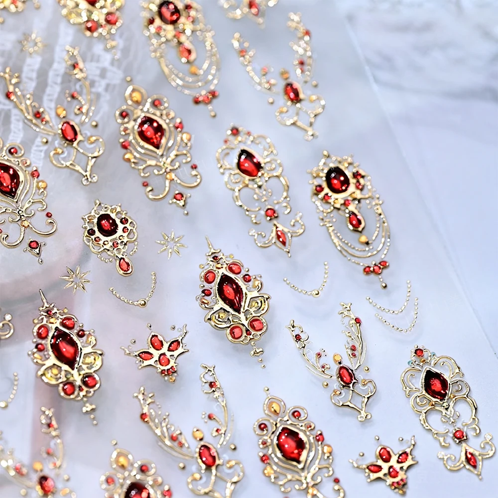 5D バロック様式の笏型レッドジェムストーンネイルステッカー、豪華なゴールドエレガントネックレスフレームデカール、自己粘着ネイルデコレーションステッカー