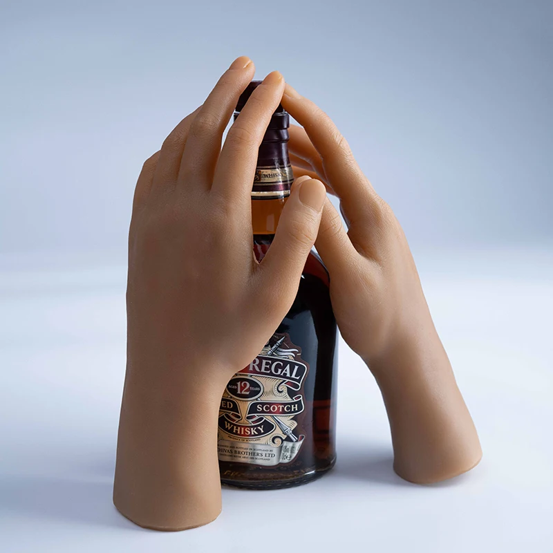 

Realistic Male Hand Model High Simulation TPE Fake Nail Art Watch Display Manicure Sketch Painting Props Man's Hands S7