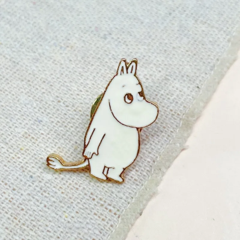 Metalowa broszka Muminki, urocza, niszowa, kreatywna przypinka, modna ozdoba do klapy, do plecaka, ubrań, piórnika, akcesorium do noszenia.