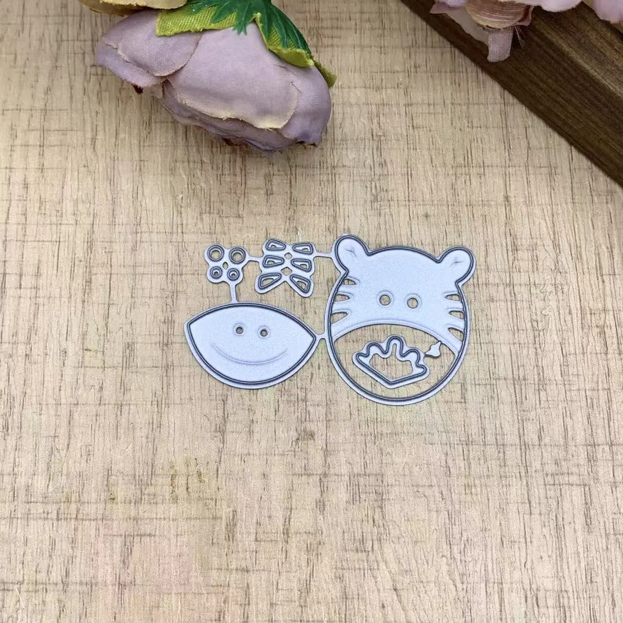 Cartoon Tiger Assemble Metal Cutting Dies DIY Scrapbook Card Making Etched Die Paper Craft Embossing Template