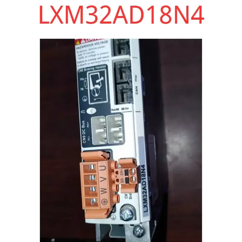 Test usato OK Driver server LXM32AD18N4