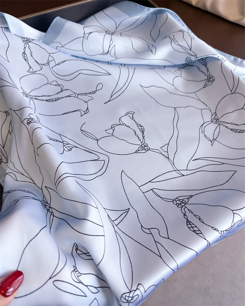 Luxuriöser quadratischer Schal mit floralen Linienzeichnungen für Damen, Seidenschals, Damen-Bandanas, Hijab, Halstuch, eleganter Schal für Reisen – Detail 8
