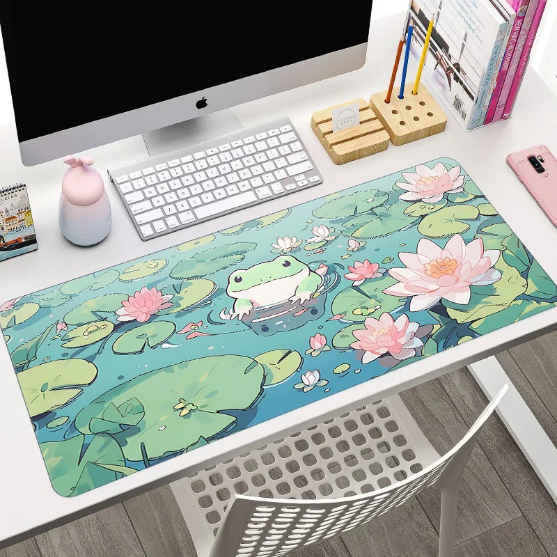 

Коврик для мыши с милой лягушкой на пруду, большой коврик для компьютера, офиса, игр, XXL, резиновый, нескользящий, игровой коврик для клавиатуры и мыши, длинный настольный коврик
