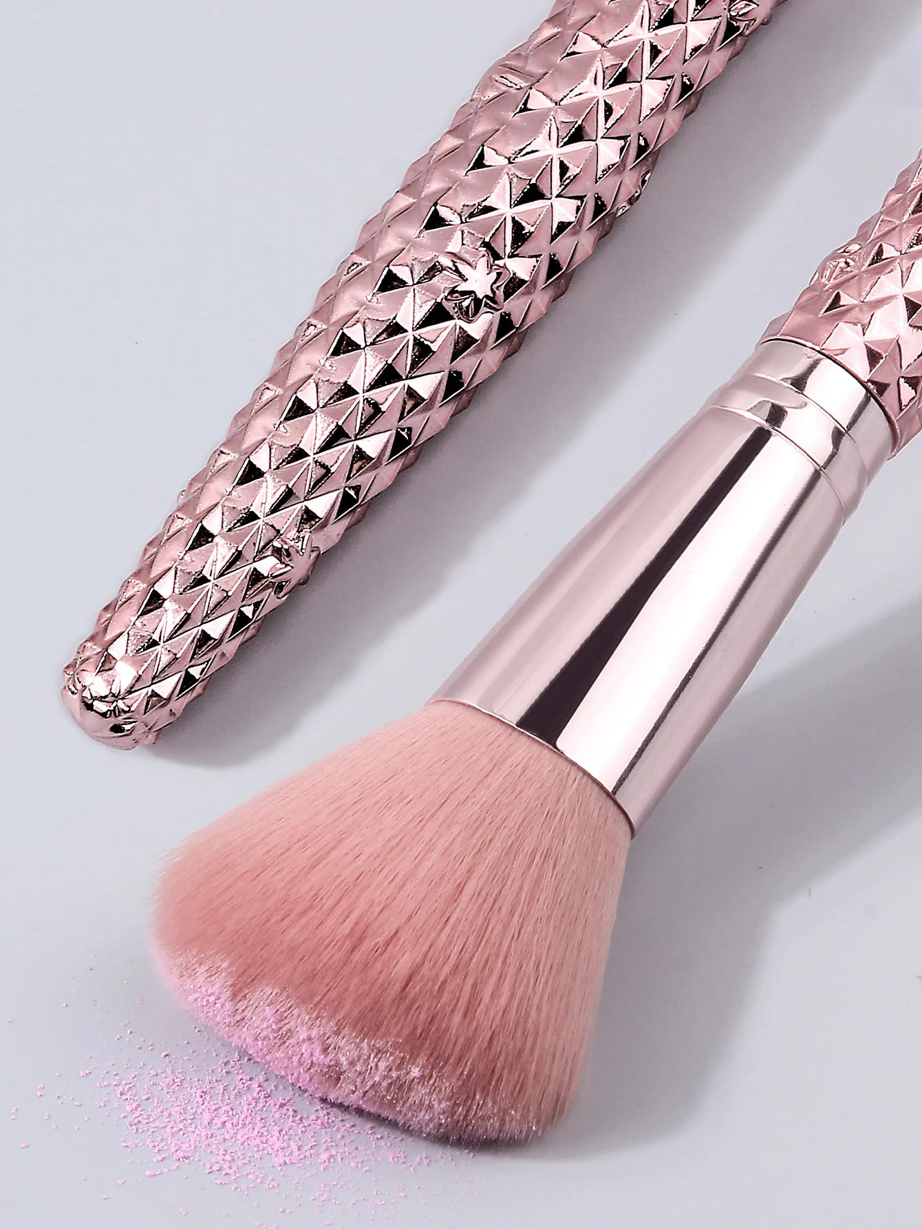 قطعة واحدة من فرشاة البودرة الرقيقة، أداة أحمر الخدود/الأساس/الإعداد الاصطناعية الناعمة، فرشاة مكياج للوجه خالية من الخطوط لجميع أنواع البشرة #4