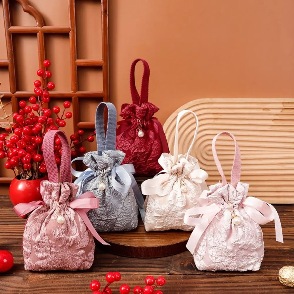 Cloth Wedding Candy Bag Chinese Style Drawstrin Design Wedding Souvenir Bag Embossed Flowers Engagement Gift Packing Bag