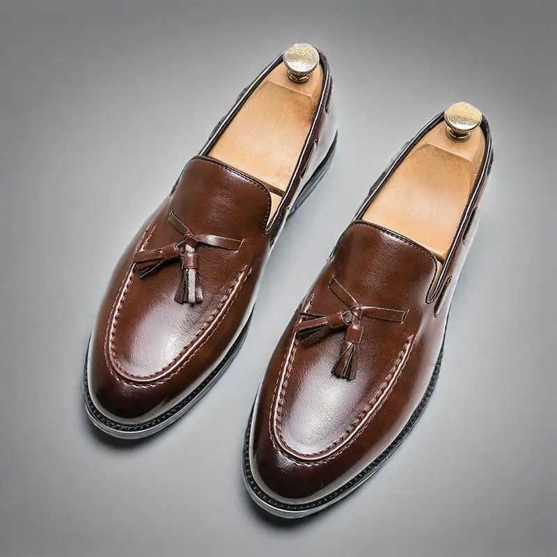 

Men Brogues Shoes High Quality Social Leather Shoes British Tassels Formal Shoes for Men New Wedding Business Dress Shoe Zapatos