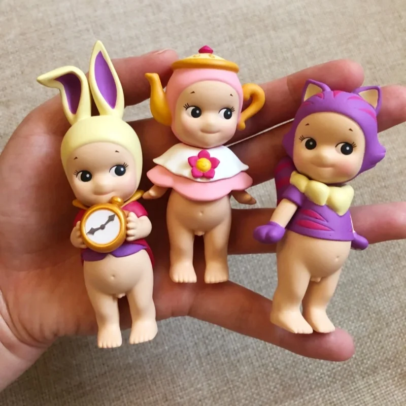 

Sunflower Toy Store In Wonderland Series Blind Box Toys Doll Cute Anime Action Figure Ornaments Figurines Dolls Desktop Toy Gift