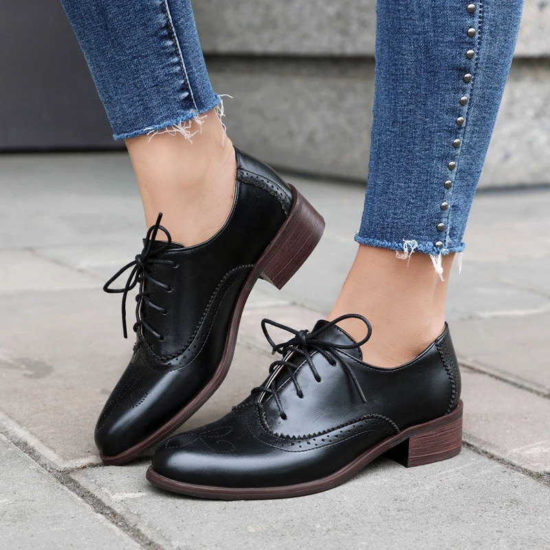 Spring Autumn Oxfords Shoes for Women British Style Lace Up Round Toe Black White Vintage Brogue Flats Female Derby Shoes 47 48