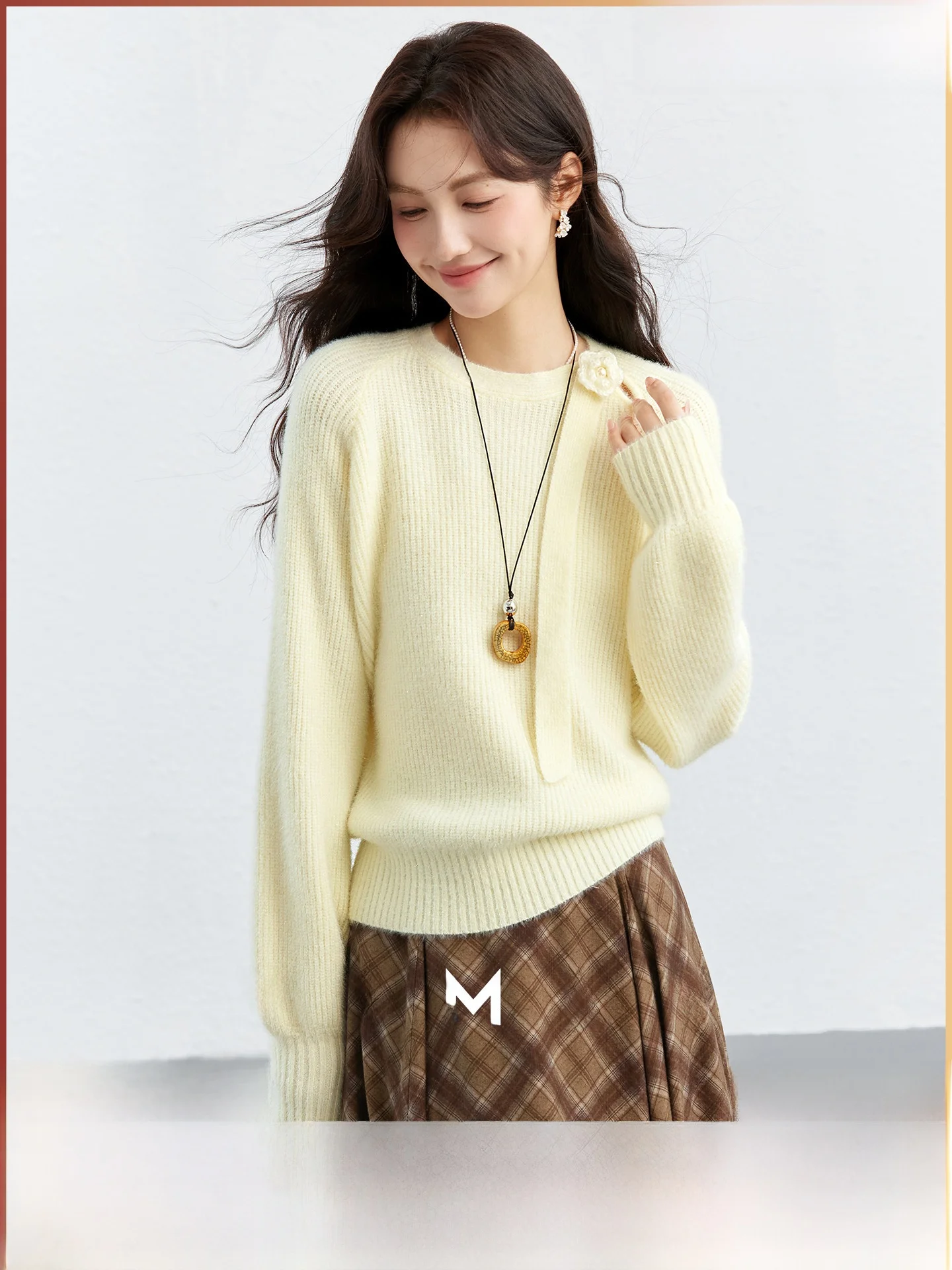 

Women's Faionable Soft Sle Knitted Sweater with Sa round Ne Long Sve Casual Fit Spring New Arrival Top