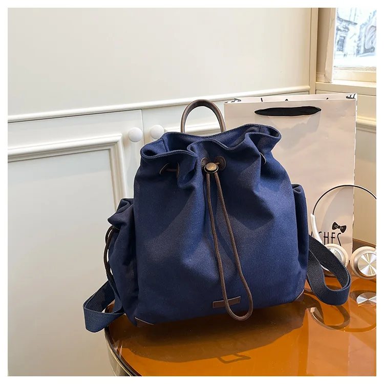 

Casual Minimalist Solid-Colour Bucket Bag Women Lightweight Large-Capacity Crossbody Bag Soft and Durable Generous Storage