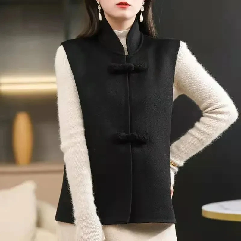 Vested Women\'s Autumn and Winter New Chinese Style Woolen Fabric Slim and Versatile Waistwear Woolen Vest Short Button Coat Red