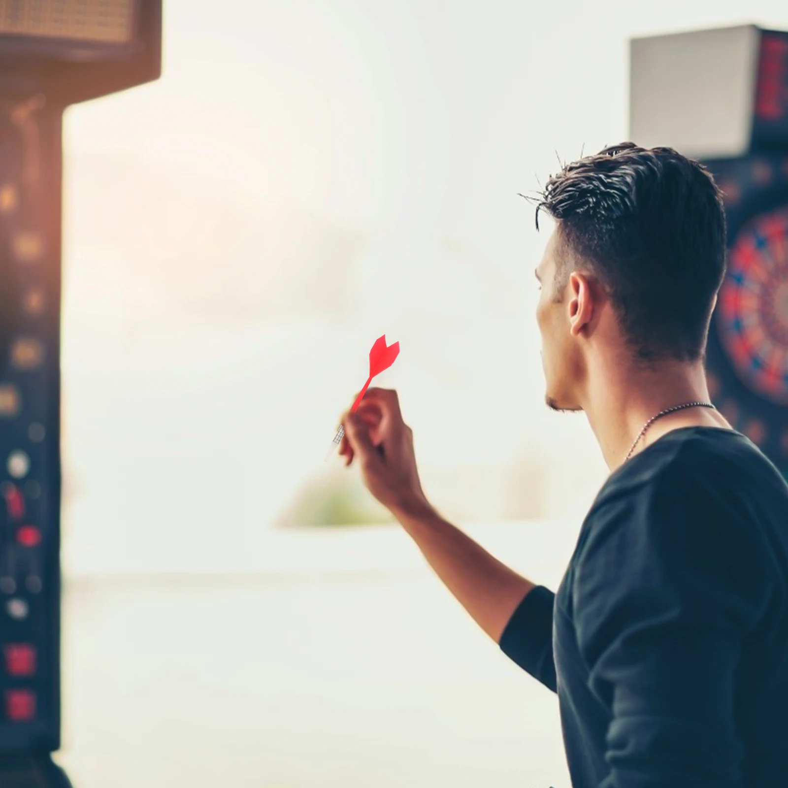 Set di freccette per freccette da esterno con punta in plastica da 6 pezzi, aste in rame per interni, gioco di lancio, stabilità, uso confortevole, professionale per principianti