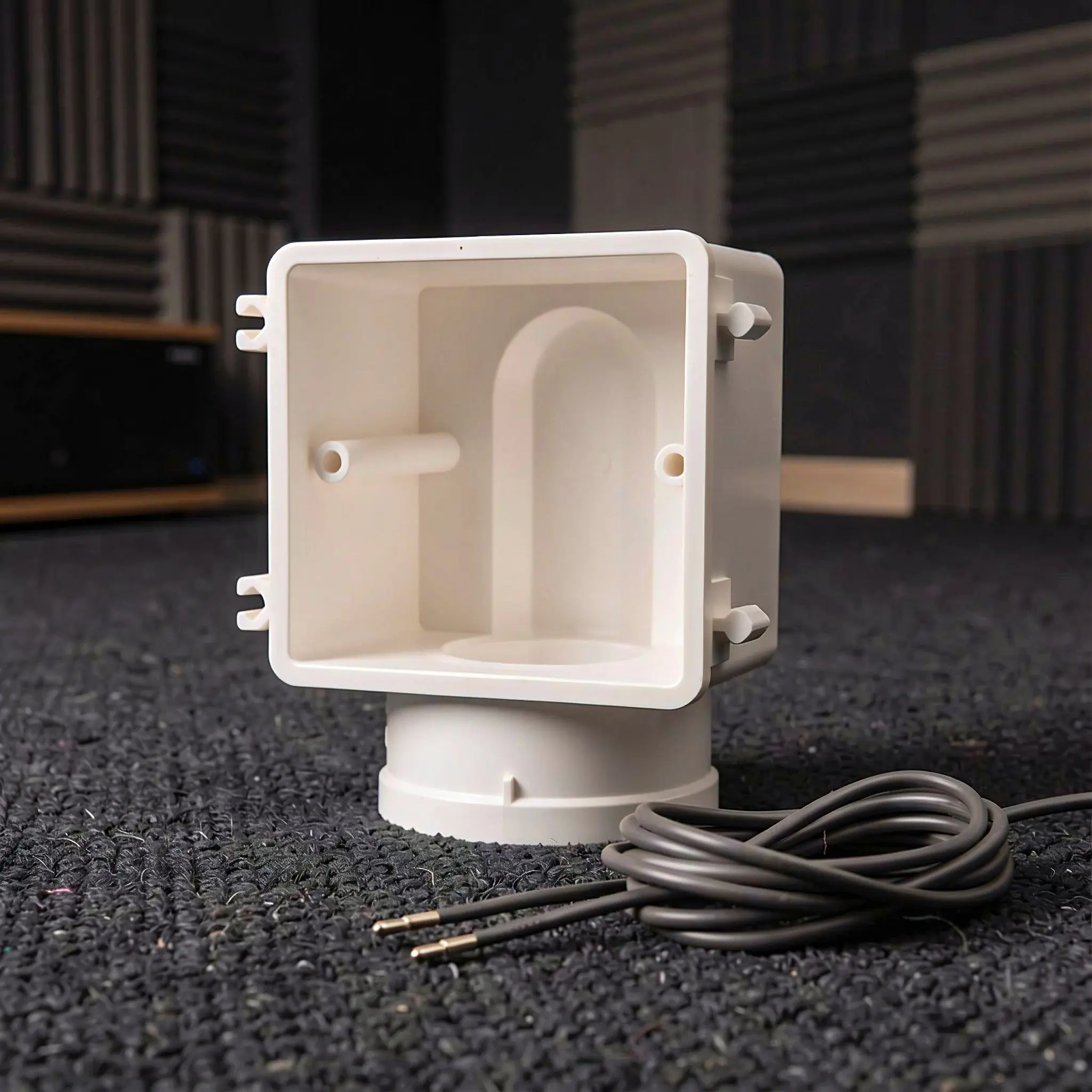 In Wall TV Recessed Box Wall Mounted TV Cord Hider Television Wire Pass Through Plate Audio Video Cable Organizer Plastic Cover
