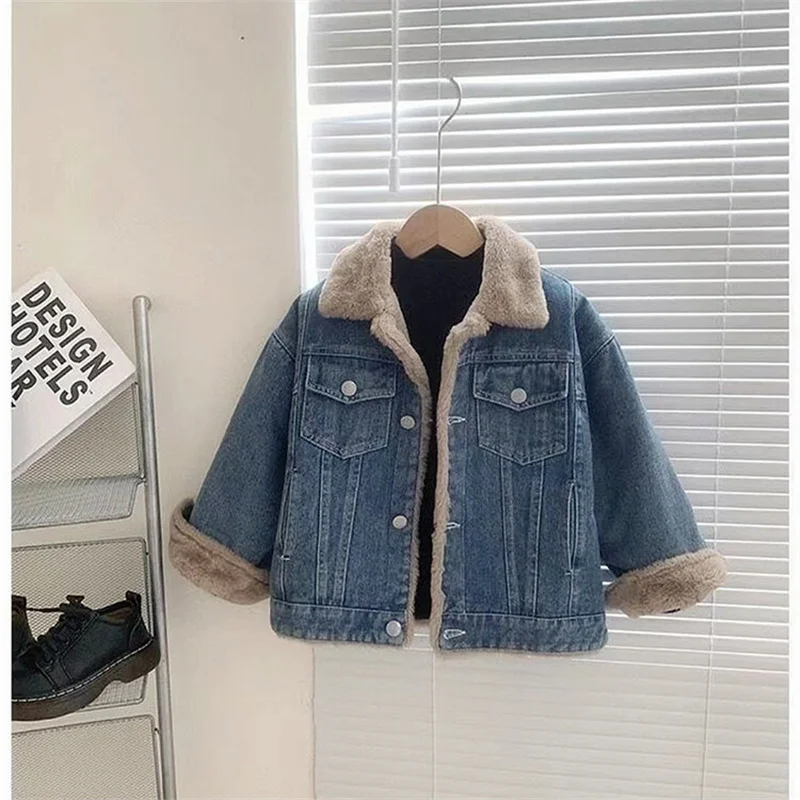 

Girls Plus Velvet Thick Denim Jacket,2025 New Winter Warm Padded Coat Children's Loose Lapel Outerwear New Casual Parkas