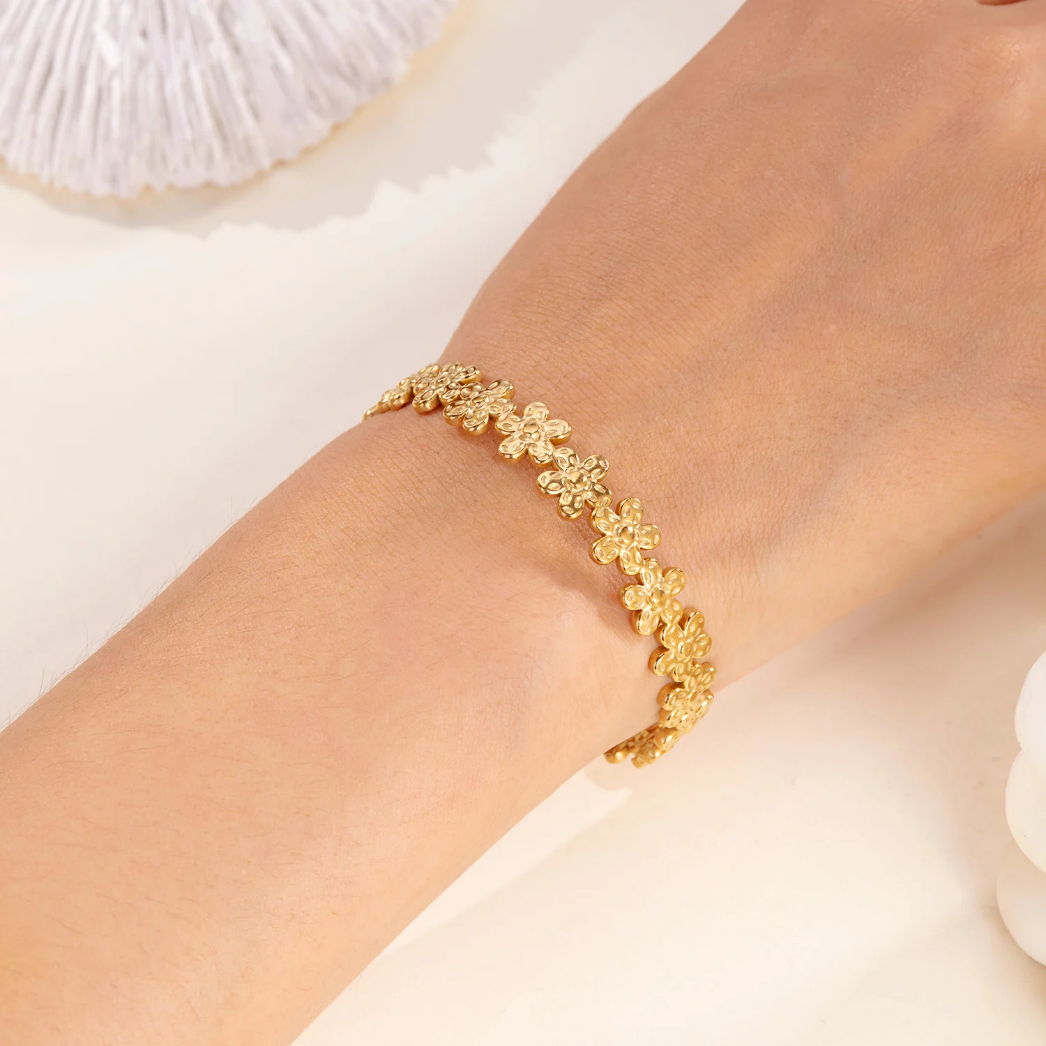 Punk Metall Edelstahl Armbänder Set Für Frauen Böhmen Herz Aushöhlen Offene Einstellbare Manschette Armreif Gold Farbe Schmuck Geschenke – Detail 4