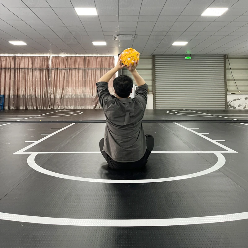 Outdoor basketbalveld vloeren opblaasbaar basketbalveld luchtbaan trampoline gymnastiek tuimelmat