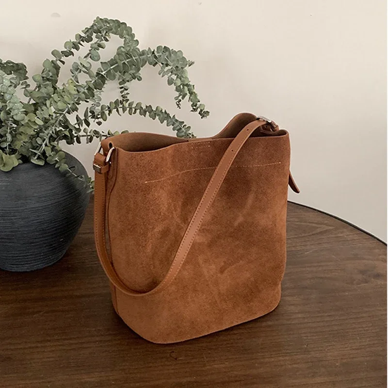 2026 New Women Vintage Suede Genuine Cowhide Bucket Bag, Matte Chic Shoulder Crossbody Bag