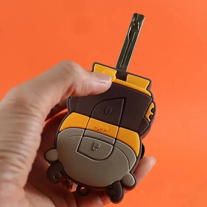

Folding Key For Toyota Corolla Highlander Silicone Car Key Protection Shell Smart Remote Key Cartoon Cover interior Accessories