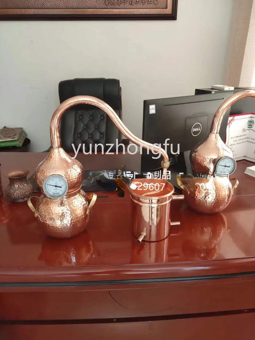 Pure Copper Household Small Distiller Distilled Brandy Ancient Method Distillation Machine Juniper Berry Gin Wine Gin Purifier