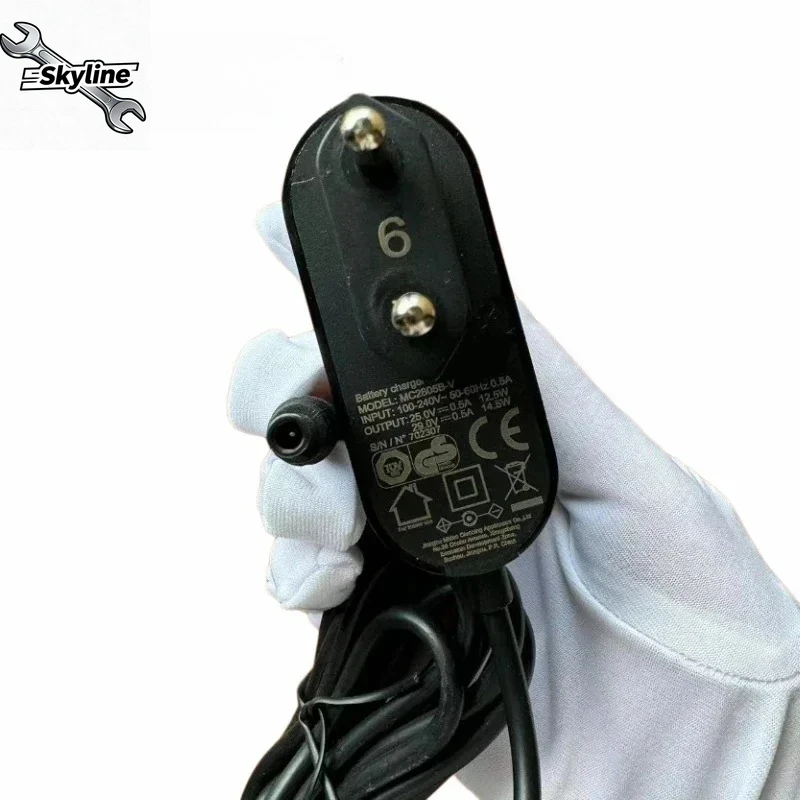 MC2805B Запчасти для пылесоса EU Зарядное устройство для пылесоса V5 P5s P6 0,5A 25 В