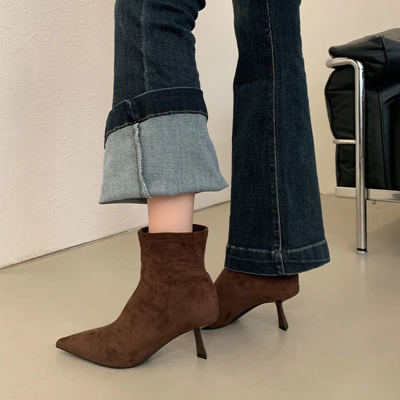 

Thin heeled short boots for women's winter 2025 versatile French boots pointed high heels fashion women's shoes