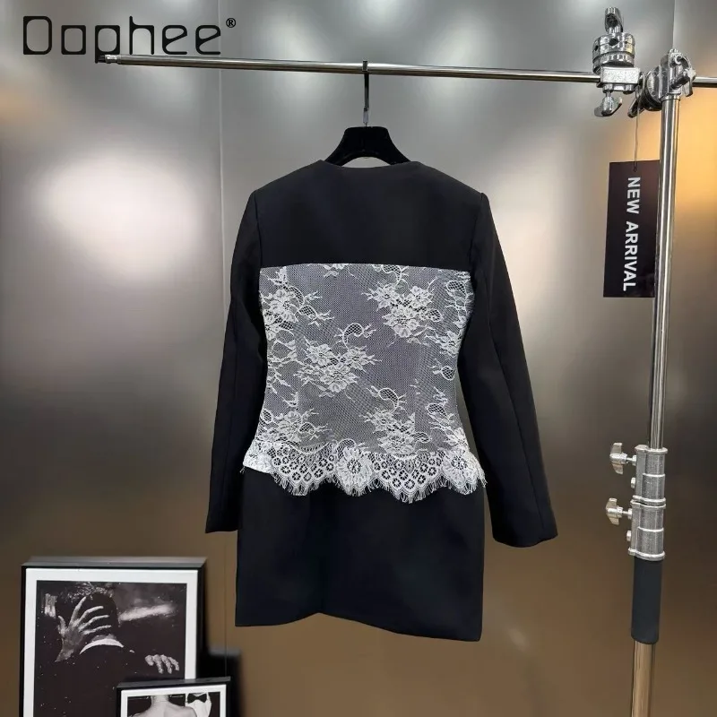 سترة أنيقة لخريف 2025 متعددة الاستخدامات مُزينة بالدانتيل مكونة من قطعتين وأكمام طويلة ورقبة على شكل حرف v سترة كورية أنيقة عصرية راقية