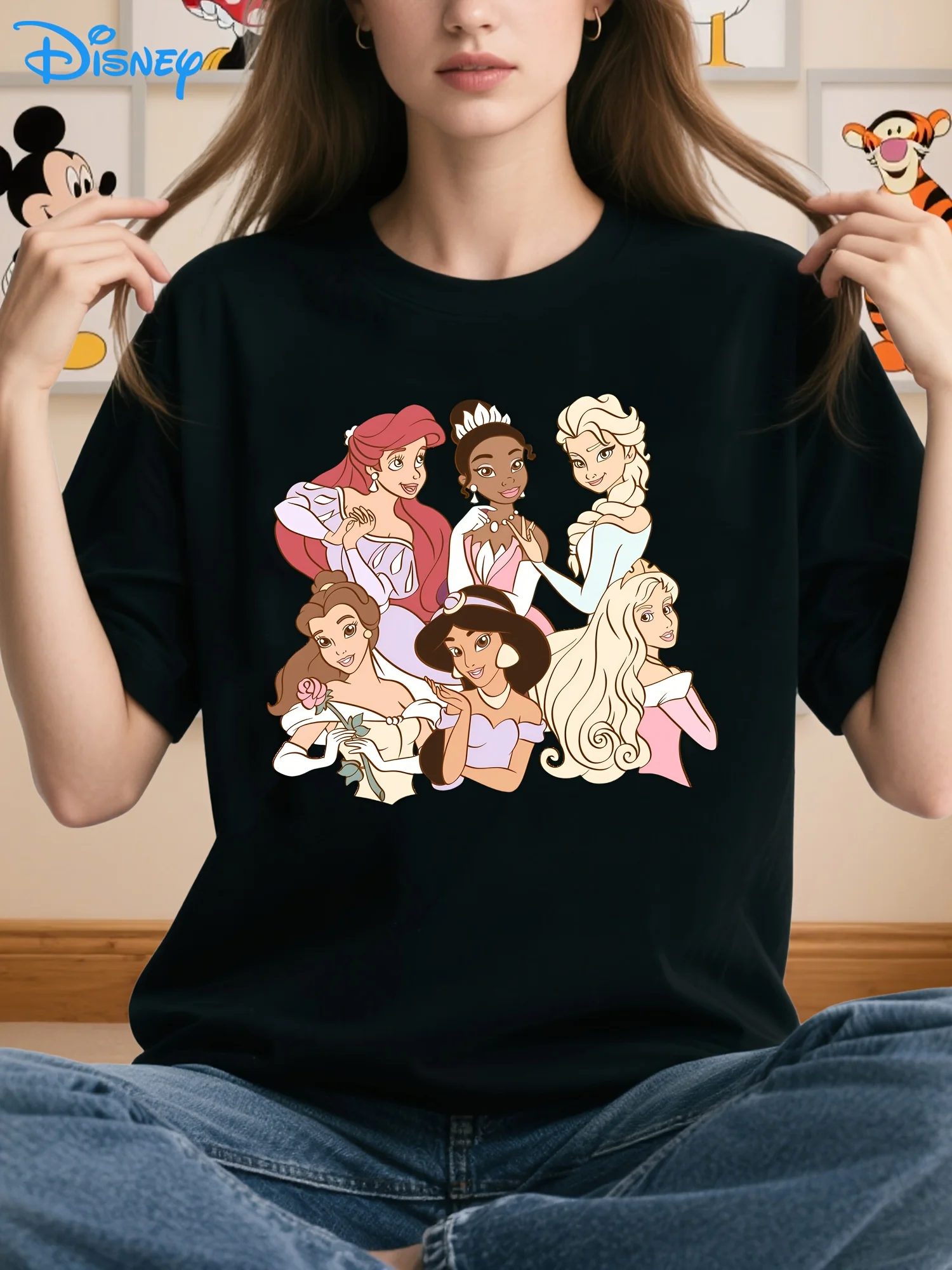 Disney Princess T-shirt - Belle, Jasmine, Mulan, Merida en Rapunzel Combinatieportret Loose Casual