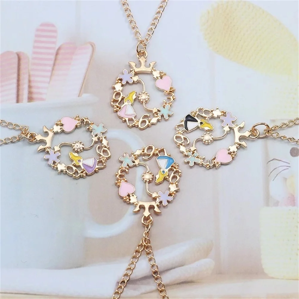 Roman Alice In Wonderland Figure Pendant Necklace For Women Kawaii Love Heart Christmas Geometric Party Jewelry Necklace