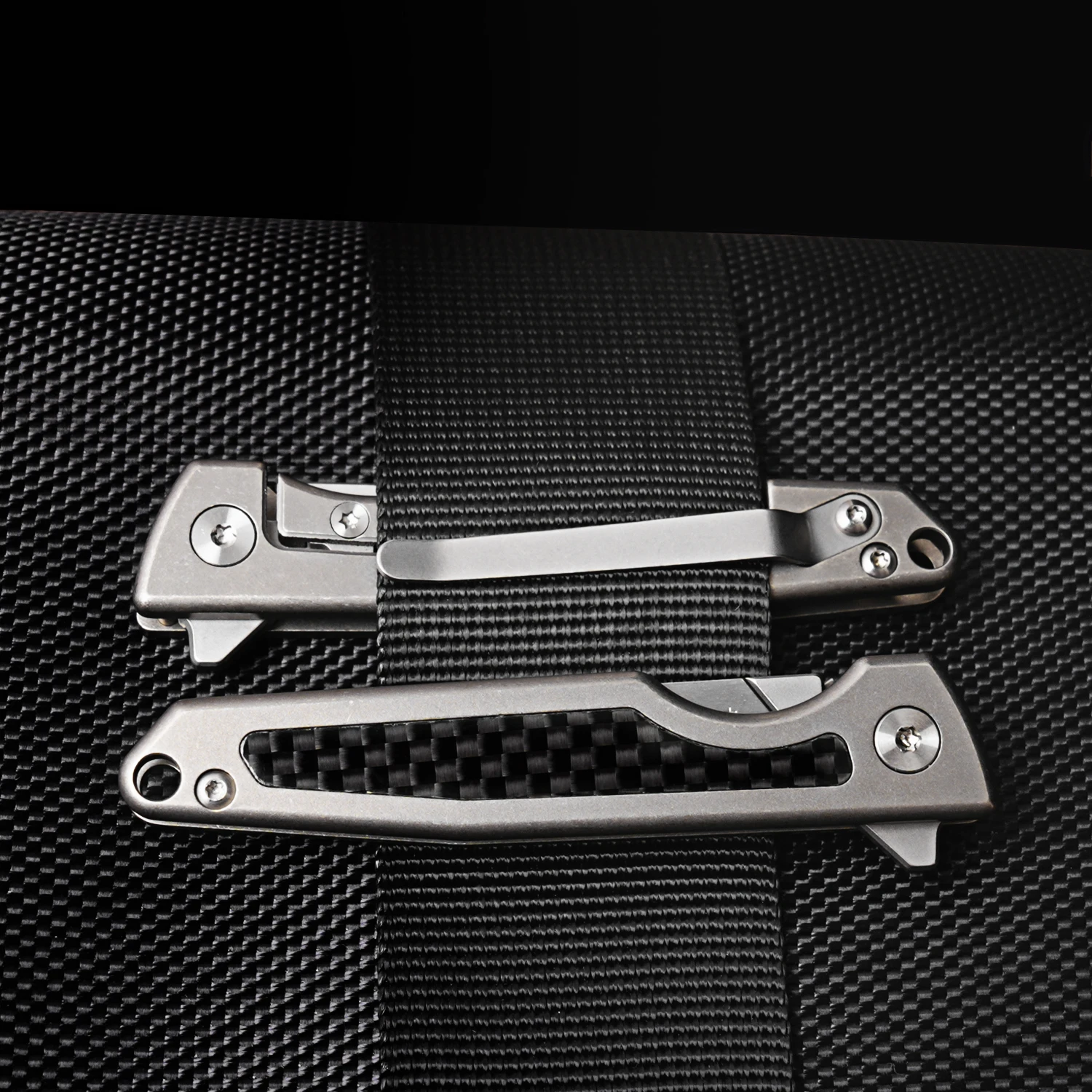 Titanium Alloy Folding Knife Replaceable Blade Outdoor Camping EDC Tools With Pen Clip Hanging On Backpack