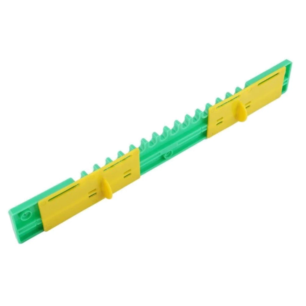 

2pcs Beehive Entrance Plastic Hive Accessory Bee Keeping Tool Reducer for Easy Out Prevent Escape Lasting Use