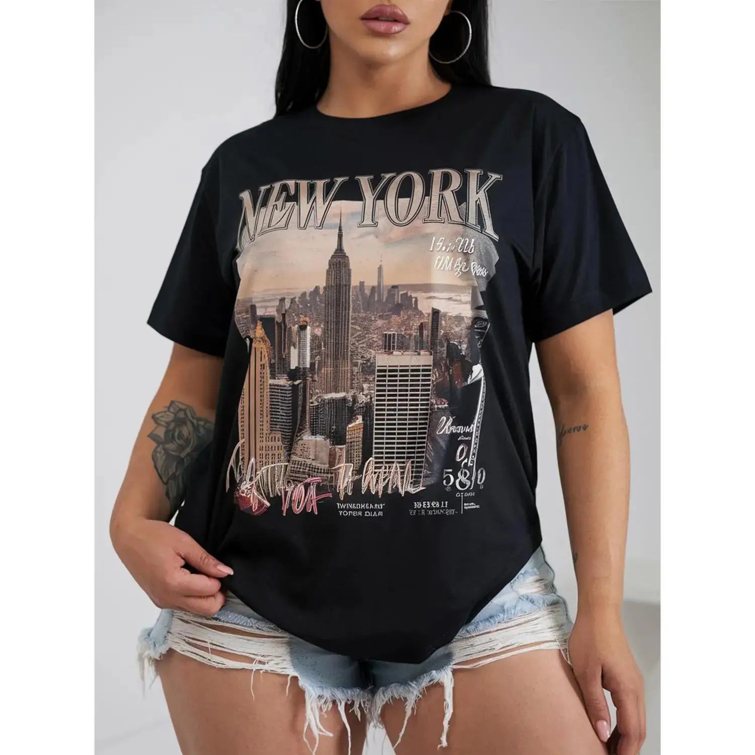 Women's New York City Landscape Graphic T-shirt, 100% crew neck T-shirt, casual geometric pattern short sleeve top, knitted fabric, four seasons fashion, regular length, young style