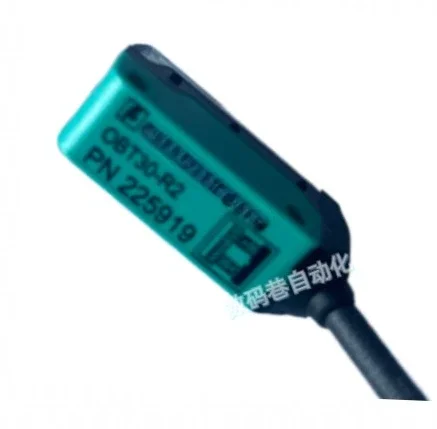 Sensor de medición triangular con función de supresión de fondo original ( 225919 ) OBT30-R2-E2