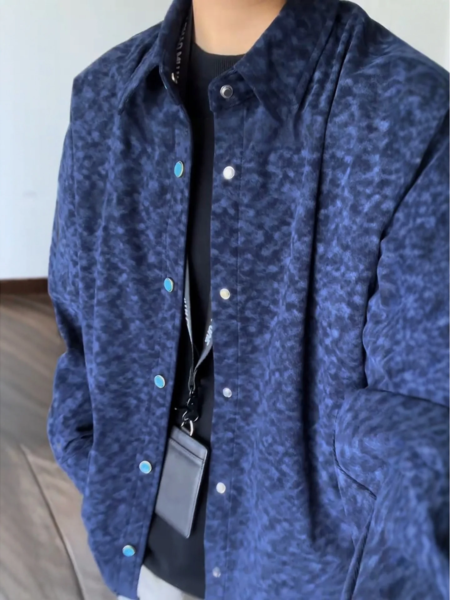 

American Sle Corduroy Tie-Dye Long Sve irt Men's Jaet Collar Design Autumn Casual Outerwear Youth Faion Trend