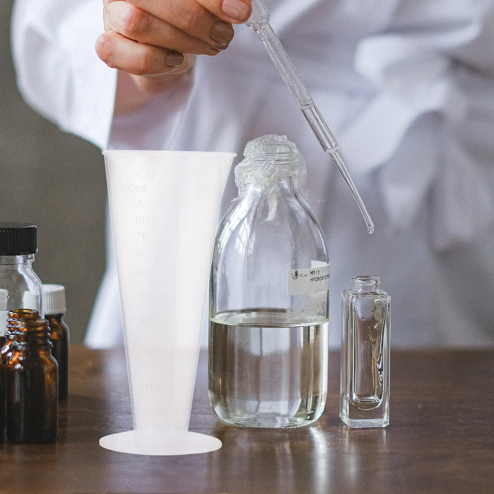 100Ml Food Grade PP Transparent Measuring Beaker Triangular Kitchen Laboratory Liquid Flour Sugar Sauce Measuring