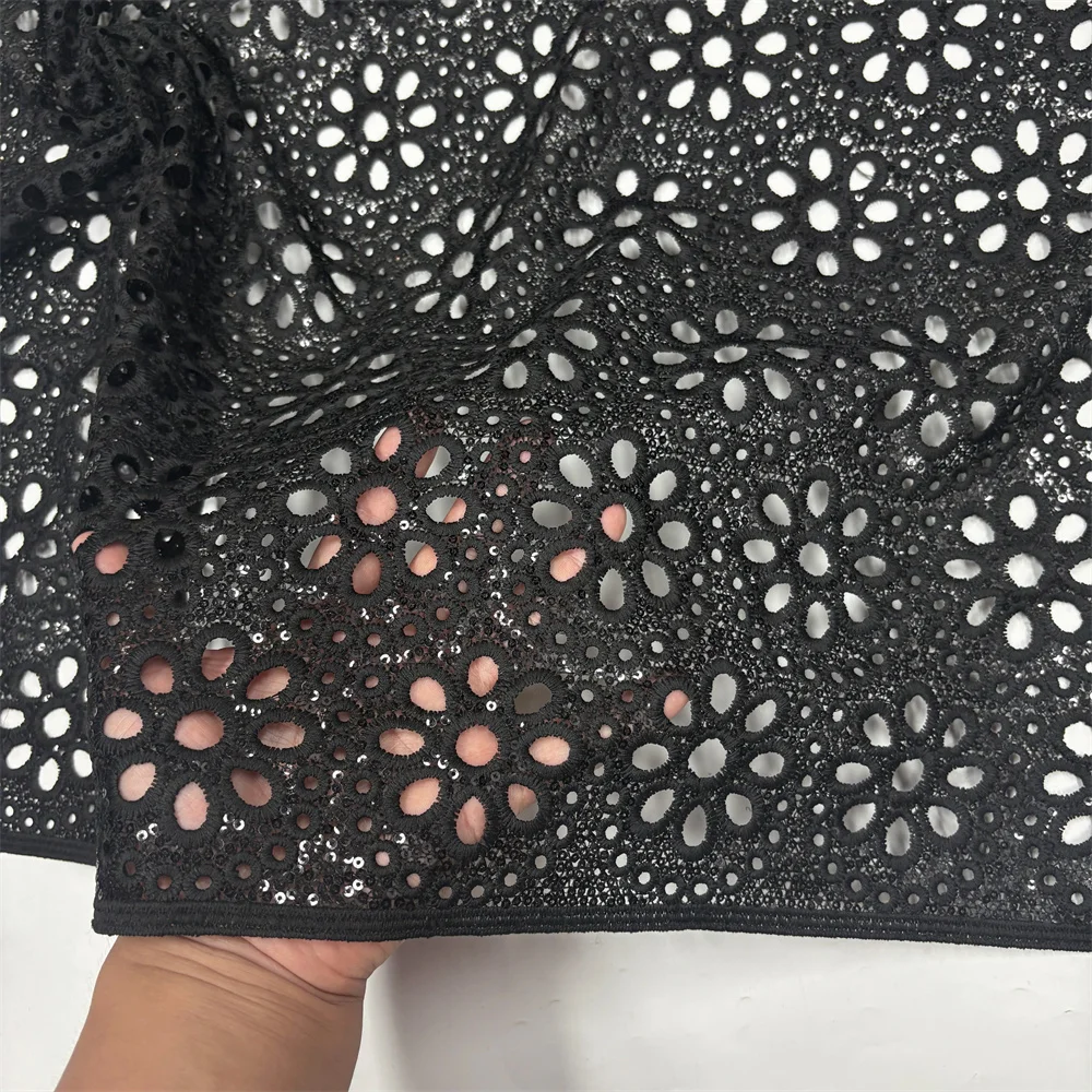 Neuer Stil Luxuriöser Schwarzer Bestickter Pailletten-Afrikanischer Spitzenstoff 2026 Hochwertige Wasserlösliche Modische Spitze 5 Yards – Detail 9