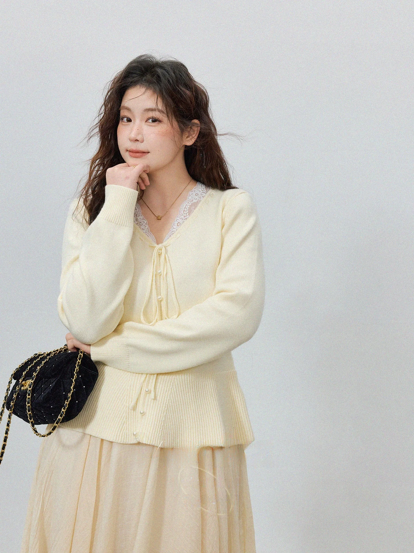 

plus Size Soft Beige Knitted Base irt Lace Splicing Slimming Design Spring New Sle French Sle Polyester Fiber Long S...