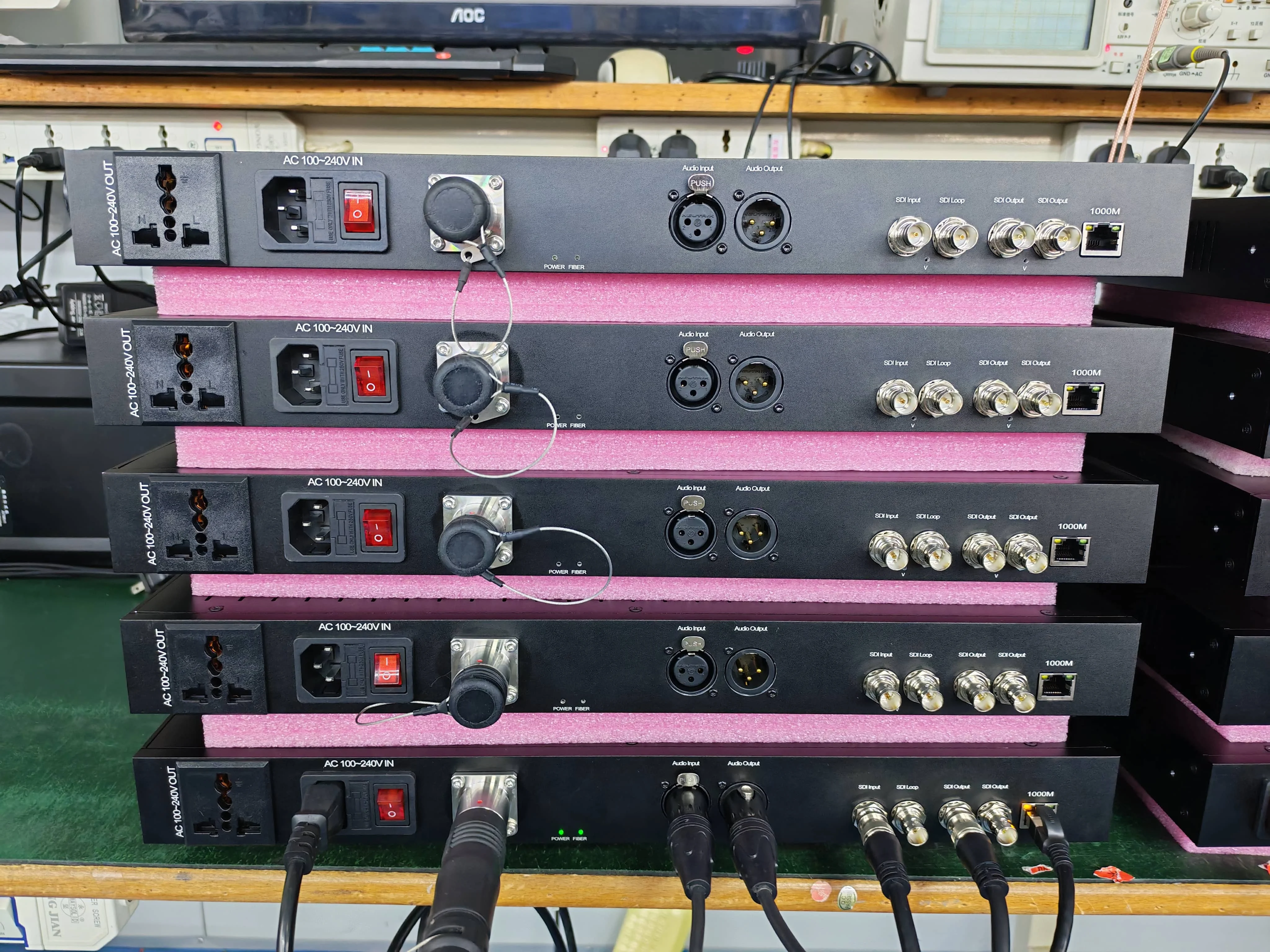 Bidirectional 12G 4K SDI Video and XLR Audio With 1Giga Network Fiber Transmission System