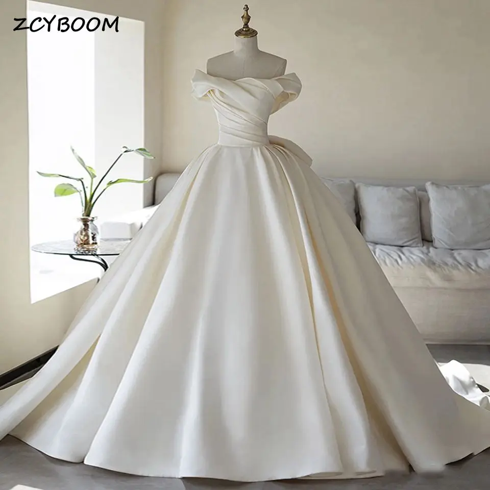 2023 Elegant Satin Off Shoulder Ball Gown Wedding Dresses 2023 Princess Bride Gowns Zipper Back With Court Train Robe De Mariée