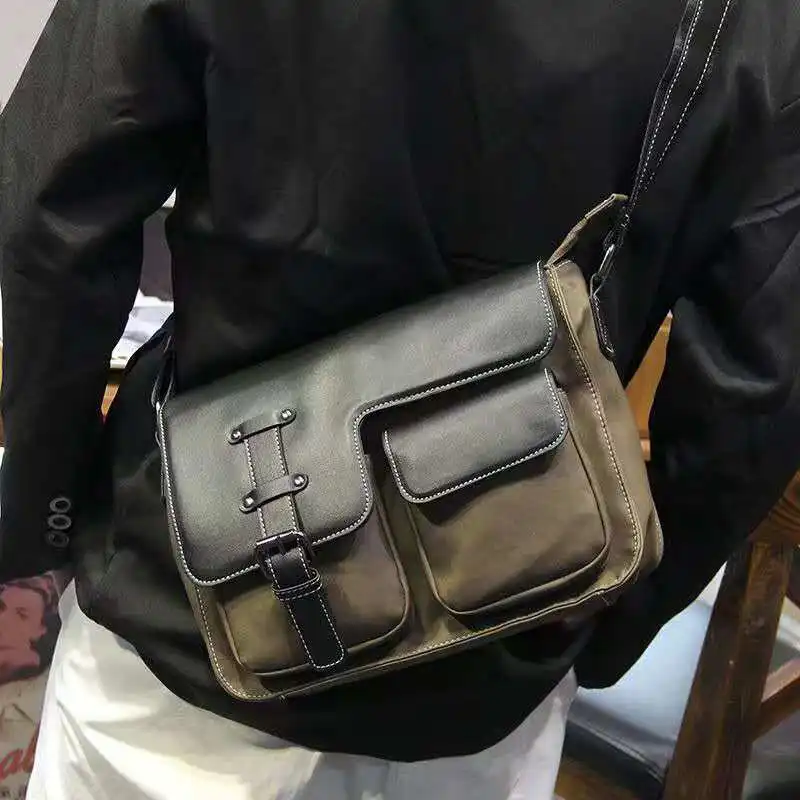 2026 Men's retro messenger bag for outdoor commuting and casual use single shoulder strap design crossbody style