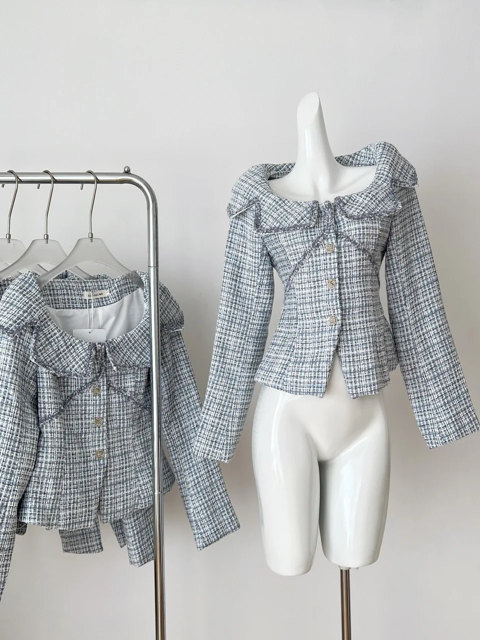 

Ele Never out of Sle Ruffle Hem Square Collar Waist Cinched Thi Woolen Weave ort High End Plaid Small Fraance S...