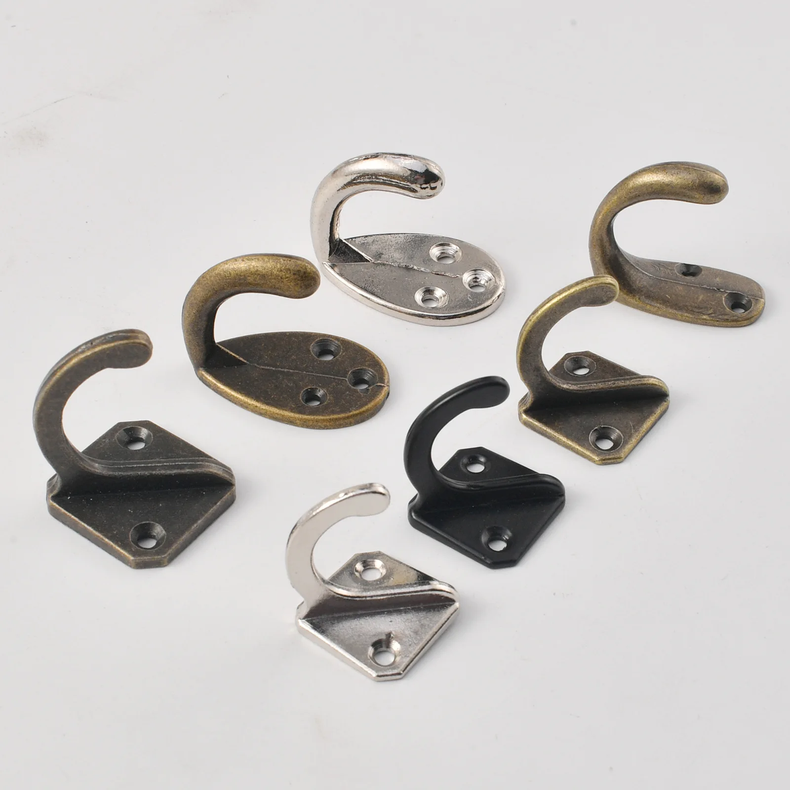 New Chinese retro alloy hanging round hanging single hook clothes cabinet clothes hook finishing hook behind bronze door