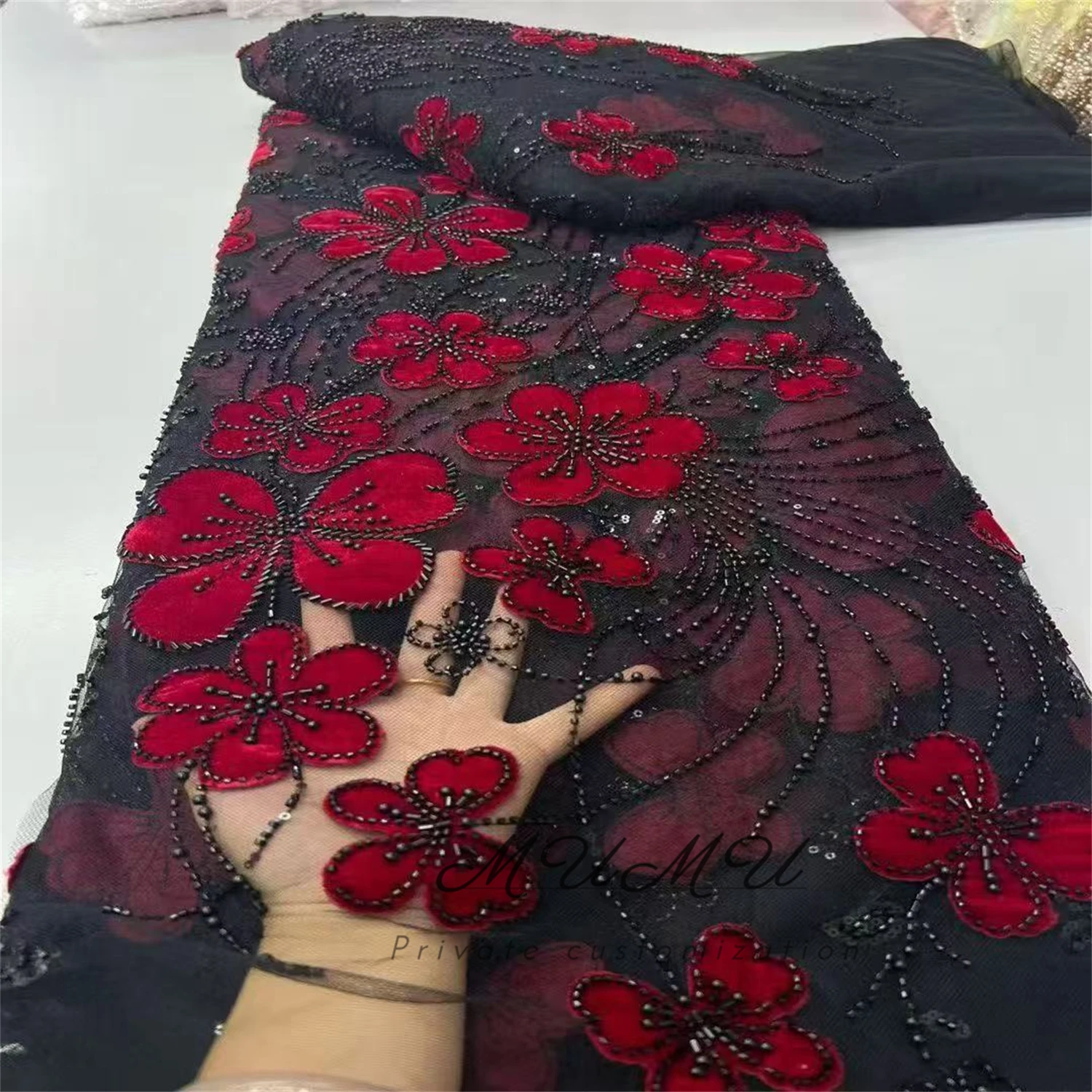 فساتين حفلات أنيقة مخصصة من MuMu لعام 2025 فساتين سهرة نسائية فاخرة للمناسبات الخاصة #4