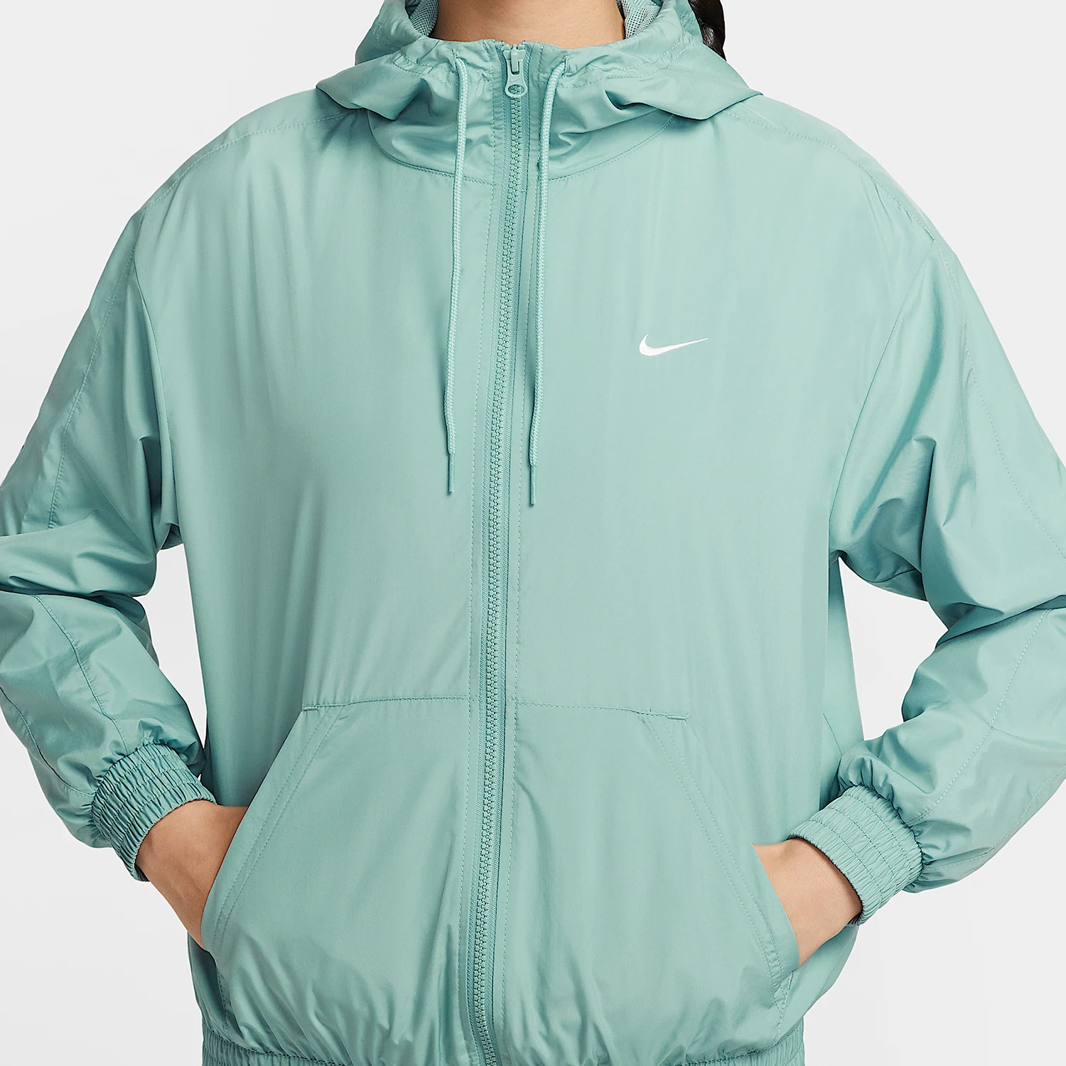 سترة نايكي الرياضية الأصلية للنساء للحماية من الأشعة فوق البنفسجية FV6299-017