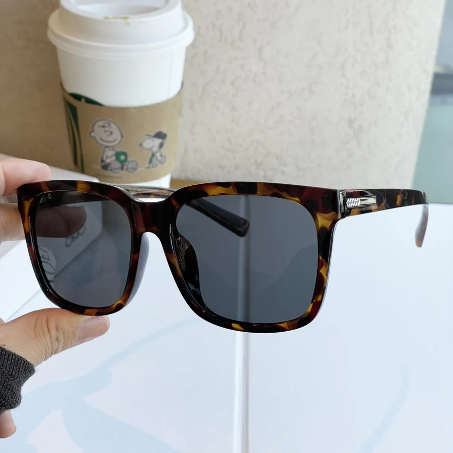 

TR90 Oversized Sunglasses Male Women Vintage Square Polarized Sunglasses for Men Fashion Designer Black Tortoise Sun Glasses