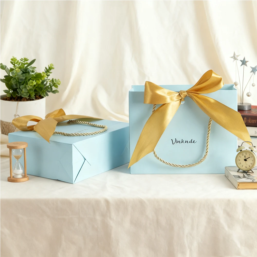 

100 упаковок бумажных подарочных пакетов 19x15x7 см, картонная упаковочная сумка с логотипом и ручками из ленты с бантом, детский душ, свадебный подарочный мешочек