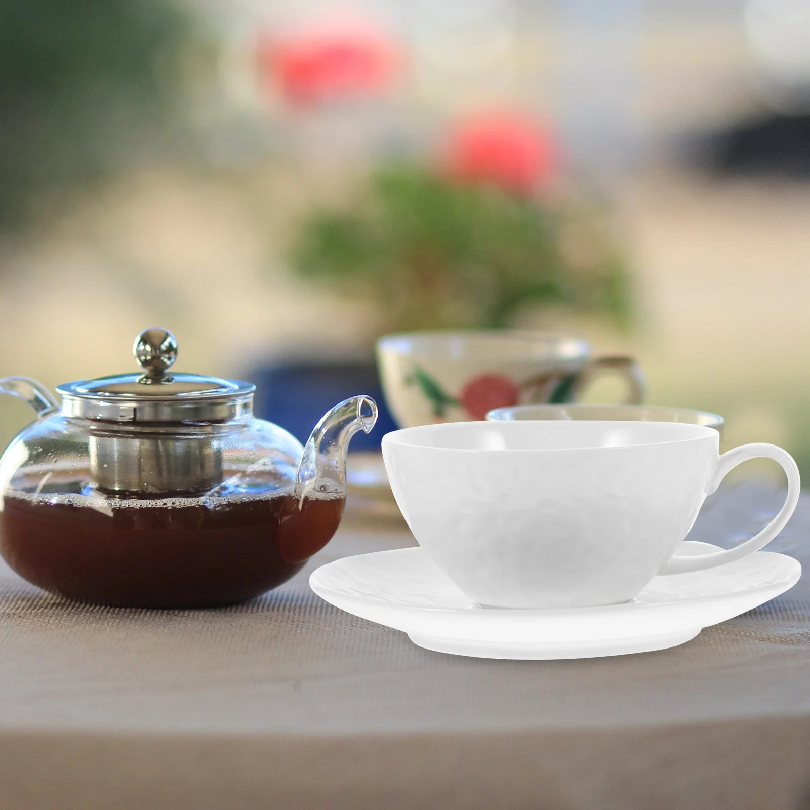 

1 комплект, набор керамических чашек и блюдца, элегантный дизайн, долговечное использование, универсальный декор, ежедневная кофейная кружка, аксессуар для дома