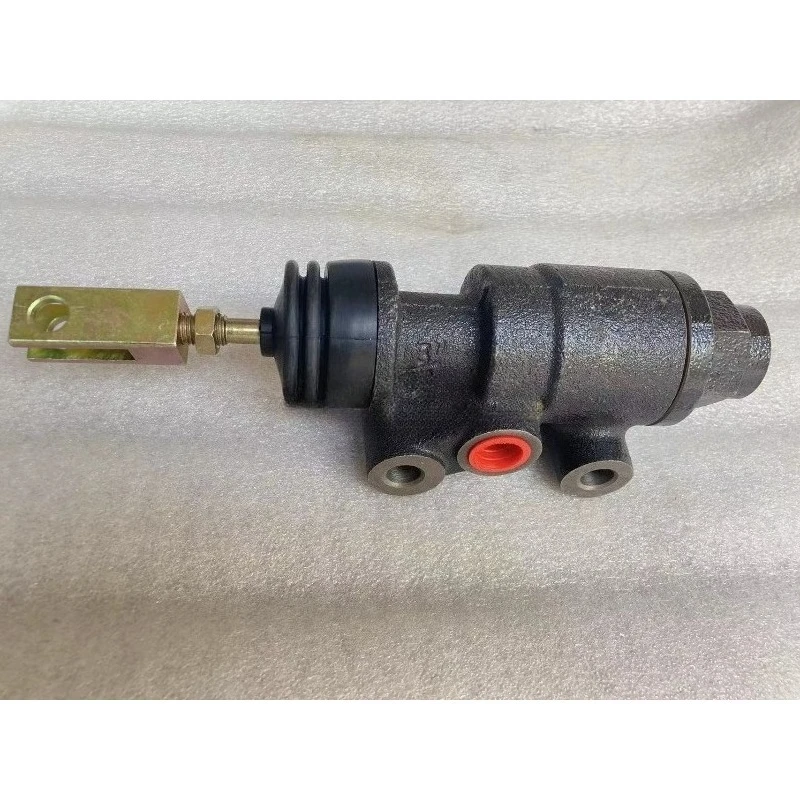 

1PC 3F D15 4F C7 for Komatsu Toyota forklift brake master cylinder 1735 47530-U2100-71